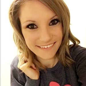 Meet your Posher, Lindsey